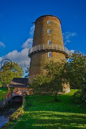 Little Cressingham Water mill in HDR